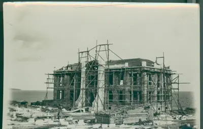 Снимка от строежа сградата на Аквариума във Варна, 18 май 1906 г.               Снимка: ДА-Варна