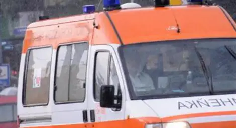 Съставиха акт на линейка, бързала за пациент