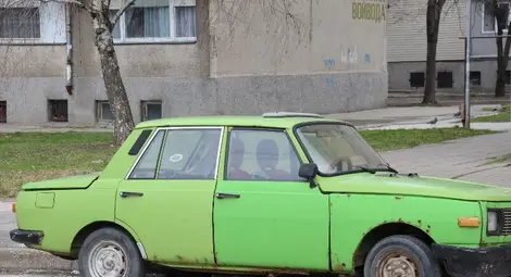 43 изоставени трошки разчистени от русенските улици за година