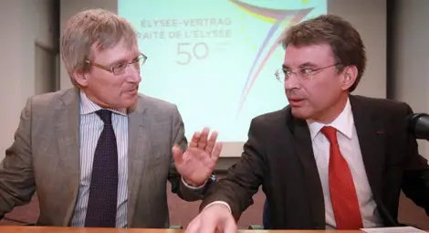 Посланици, подкрепили протестите, са предложени за ордени