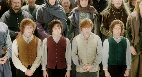 Хобитите не са измислица на Толкин. Намерени са зъбите им