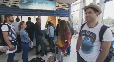 Пътници на &bdquo;Уиз еър&rdquo;отново са блокирани на летище &bdquo;София&rdquo;