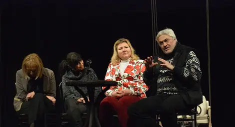 Трите последни секунди на две сестри  разказва театралната премиера &bdquo;Сблъсък&ldquo;