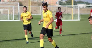 Дузпа: Уроците от Валери Божинов да са обеца за суперталанта Коко Илиев