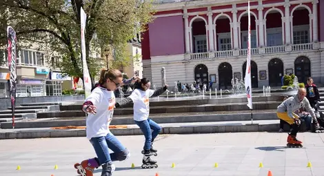 Ролеристи демонстрираха висш пилотаж на малки колелца