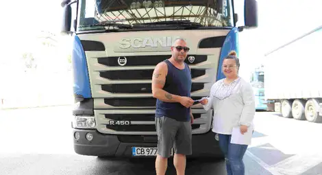 Листовки на 14 езика призовават влизащите през Дунав мост шофьори да карат отговорно