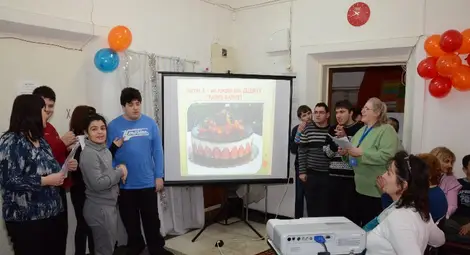 &bdquo;РАЛИЗ&ldquo; празнува рожден ден с децата от &bdquo;Русалка&ldquo;