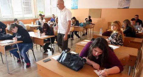 2019 година идва с 20 процента ръст на заплатите на учителите