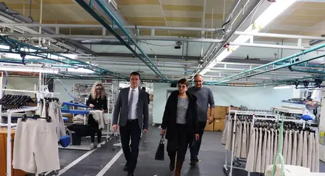 Пандемията свила с 50% поръчките в една от най-големите шивашки фирми