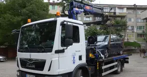 Нов паяк тръгна на лов за нагло паркирани джипове