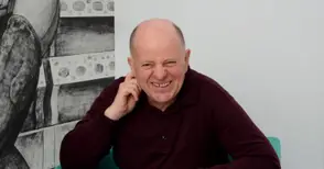 Михаил Вешим: Със смешки доброто не ще победи злото. Но пък съм убеден, че сатирикът трябва да се опита да оправи света