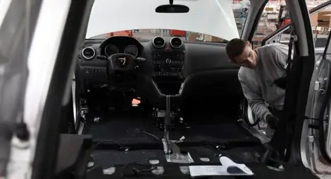 ЕС спря завода за коли на Гриша Ганчев