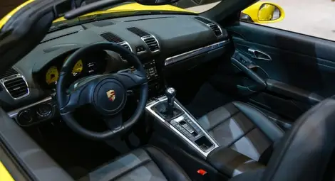 &bdquo;Порше&ldquo; вече ще дава свои коли и под наем