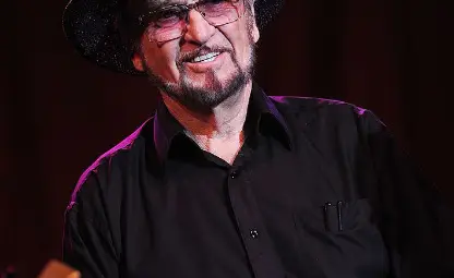 Отиде си дългогодишният барабанист на Уили Нелсън Пол Инглиш