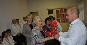 Пенсионерският клуб в Червена вода празнува юбилей