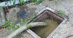 Септичните ями събират на стадиона Кулата и Долапите