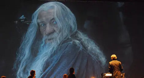 Над 130 кг тежат нотите на LORD OF THE RINGS IN CONCERT Над 130 кг тежат нотите на LORD OF THE RINGS IN CONCERT