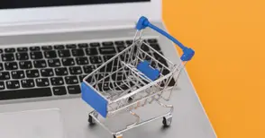 15 000 електронни магазина  са декларирани в НАП