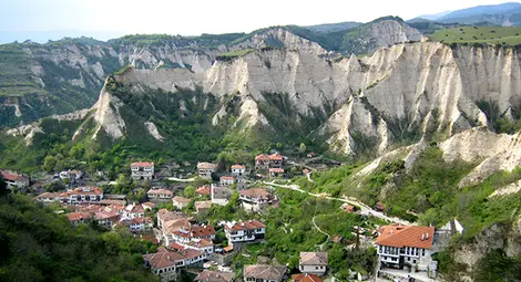Очите й не виждат нищо, но сърцето й знае всичко