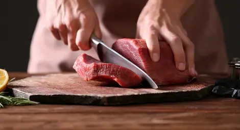 Забраната за транспортиране на прасета опразни щандове за месо Забраната за транспортиране на прасета опразни щандове за месо