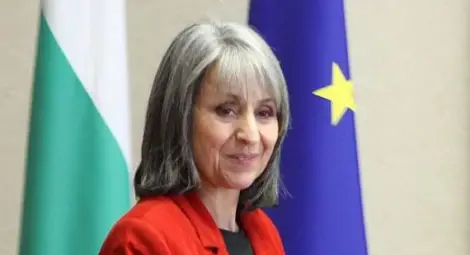 Вицепрезидентът помилва висшист филолог, осъден за убийство Вицепрезидентът помилва висшист филолог, осъден за убийство