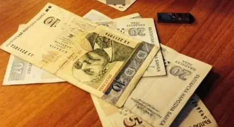 Половината от българите не могат да си позволят неочаквани разходи