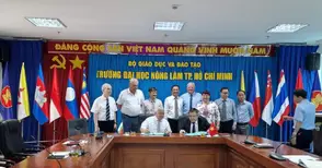 РУ обсъжда общи дейности в асамблеята „Дунав-Меконг“ с виетнамски университет