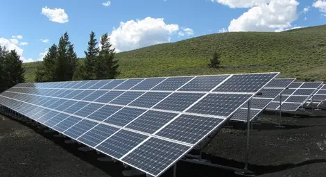 Малките фотоволтаични централи вече ще продават на свободния пазар