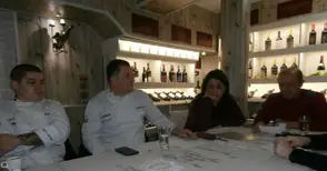 Шефове на ресторанти показват  умения в „На върха на ножа“