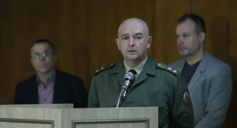 Общо 242 заразени с COVID-19 у нас, предстои среща със Светия Синод