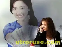 Мобилните телефони увреждат кожата на лицето 