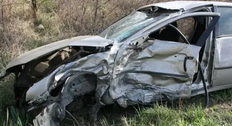 Катастрофа в Исперих: 19-годишен е с опасност за живота