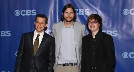 "Двама мъже и половина" свършва на 19 февруари 2015 г.