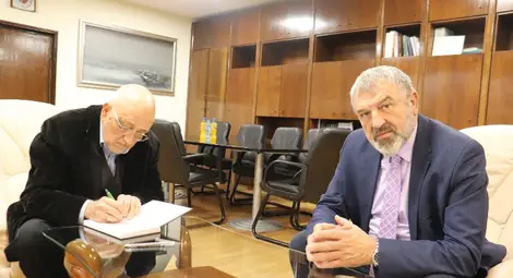 Нова книга разкрива първите неща в Русе за последните седем века. Включени са близо 360 непознати факта