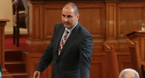 Цветанов: ГЕРБ не са гласували за Мая Манолова