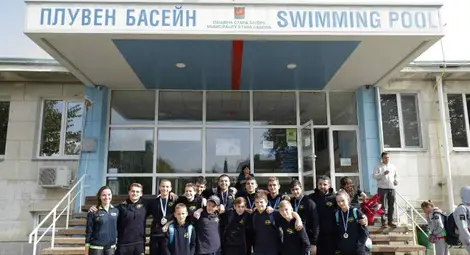 Плувците на &bdquo;Ирис&ldquo; с 2 титли и още 14 медала в Стара Загора