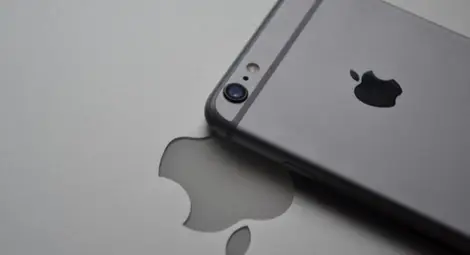 Apple потвърди: През септември пуска три iPhone модела Apple потвърди: През септември пуска три iPhone модела