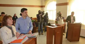 Експерти ще анализират миризмите от „Монтюпе“