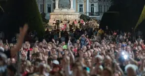 Дъждът отново отложи протестния концерт