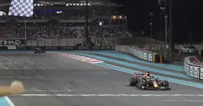 Верстапен е шампионът във Формула 1