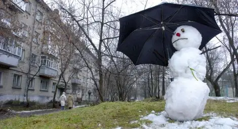 Циклон обръща времето за Коледа