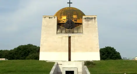 Пантеонът на възрожденците ще бъде осветен в синьо и зелено за Световния ден на лимфедема