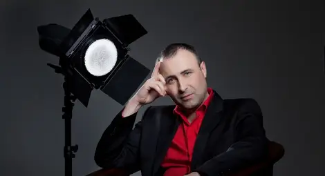 Руслан Мъйнов започва лятното си турне от Русе с руски шлагери