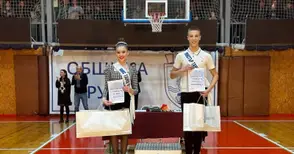 Калина Тотева и Максим Атанасов спечелиха приза  Мис и Мистър танц на Коледното надиграване