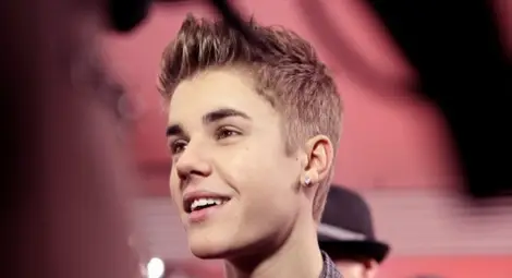 Бийбър влиза в Книгата на Гинес