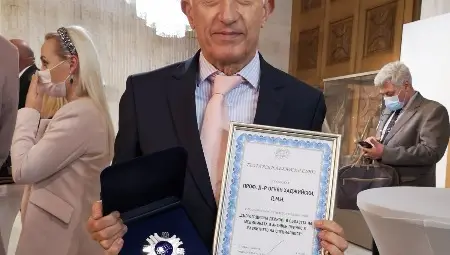 Проф. д-р Огнян Хаджийски