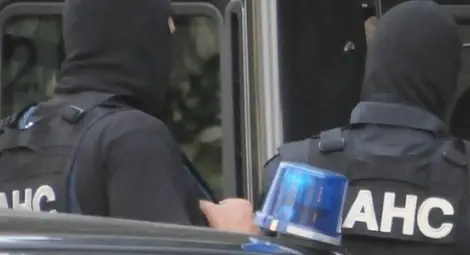 Фалшив шеф на ДАНС завлякъл 31 000 лв. Фалшив шеф на ДАНС завлякъл 31 000 лв.