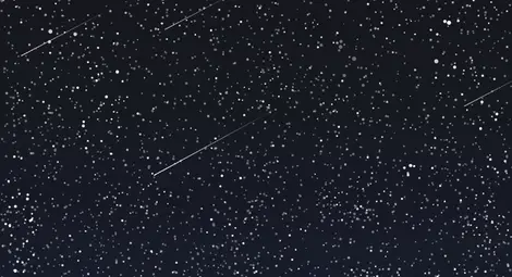 Звездопад и комета с опашка ще наблюдаваме тези дни