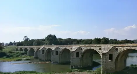 Реставрацията на моста на Кольо Фичето ще мине през Комисията по конкурeнцията