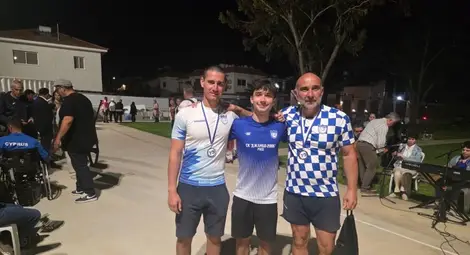 Две призови места и национален рекорд на стрелците с лък на рубежа в Кипър